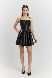 ROBE PVC FAUX CUIR BRETELLE SAURELLE REGLISSE